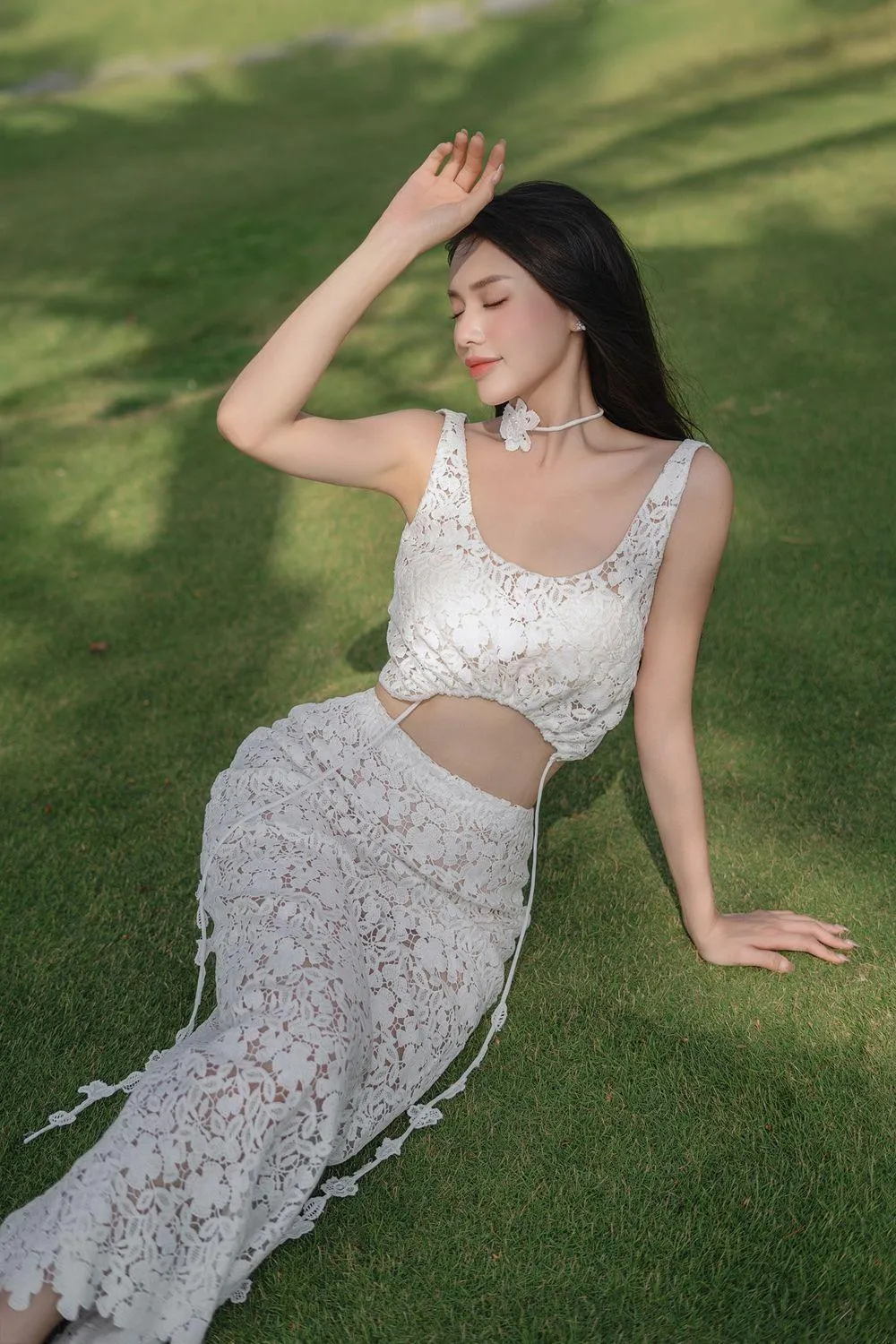 Alma Cropped Sleeveless Silk Lace Top