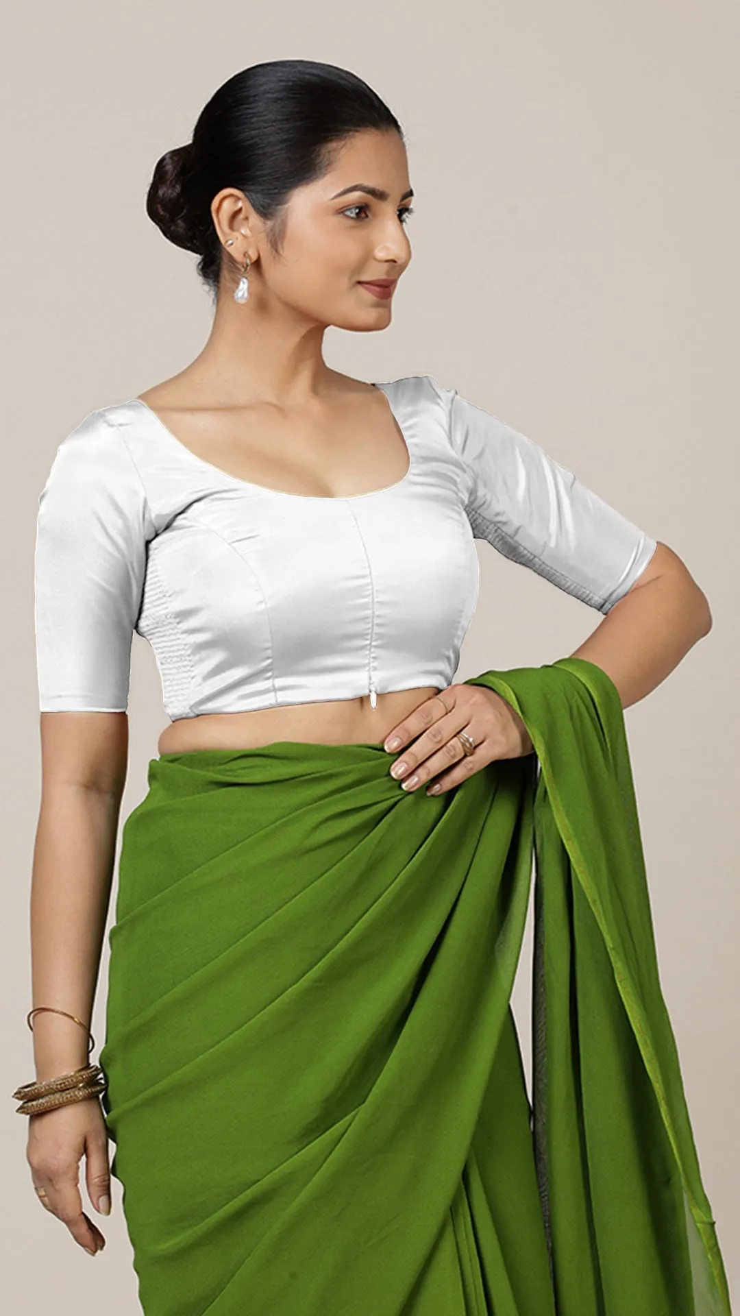 Anisha x Rozaana | Elbow Sleeves Saree Blouse in Pearl White