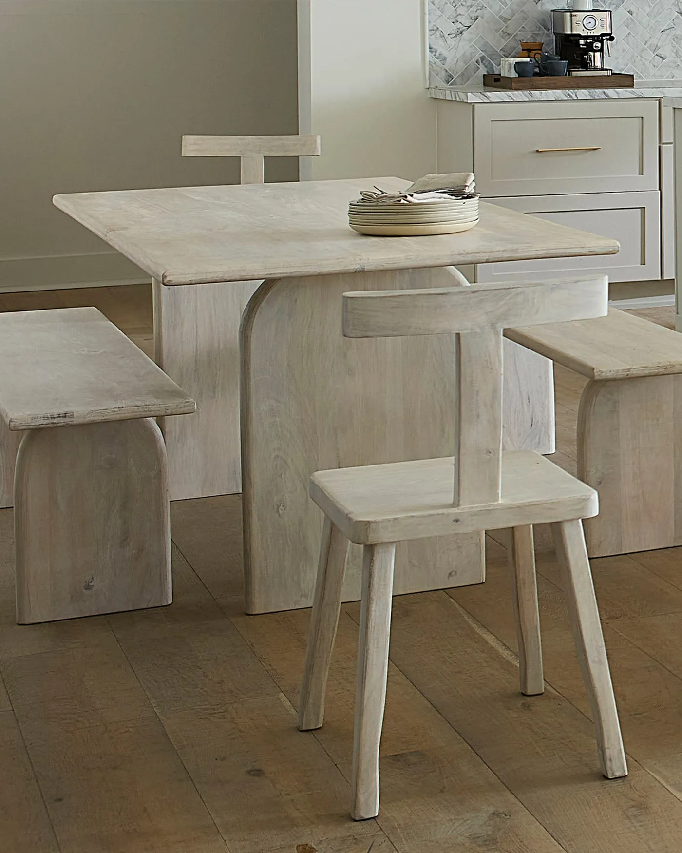 Arc Dining Table