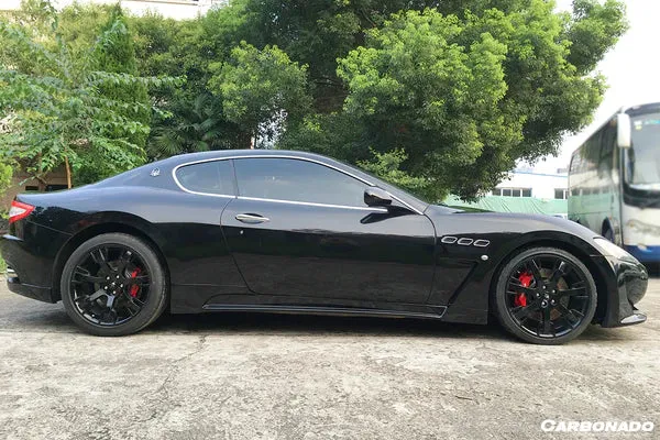 Carbonado 2007-2018 Maserati GranTurismo MC Style Side Skirts