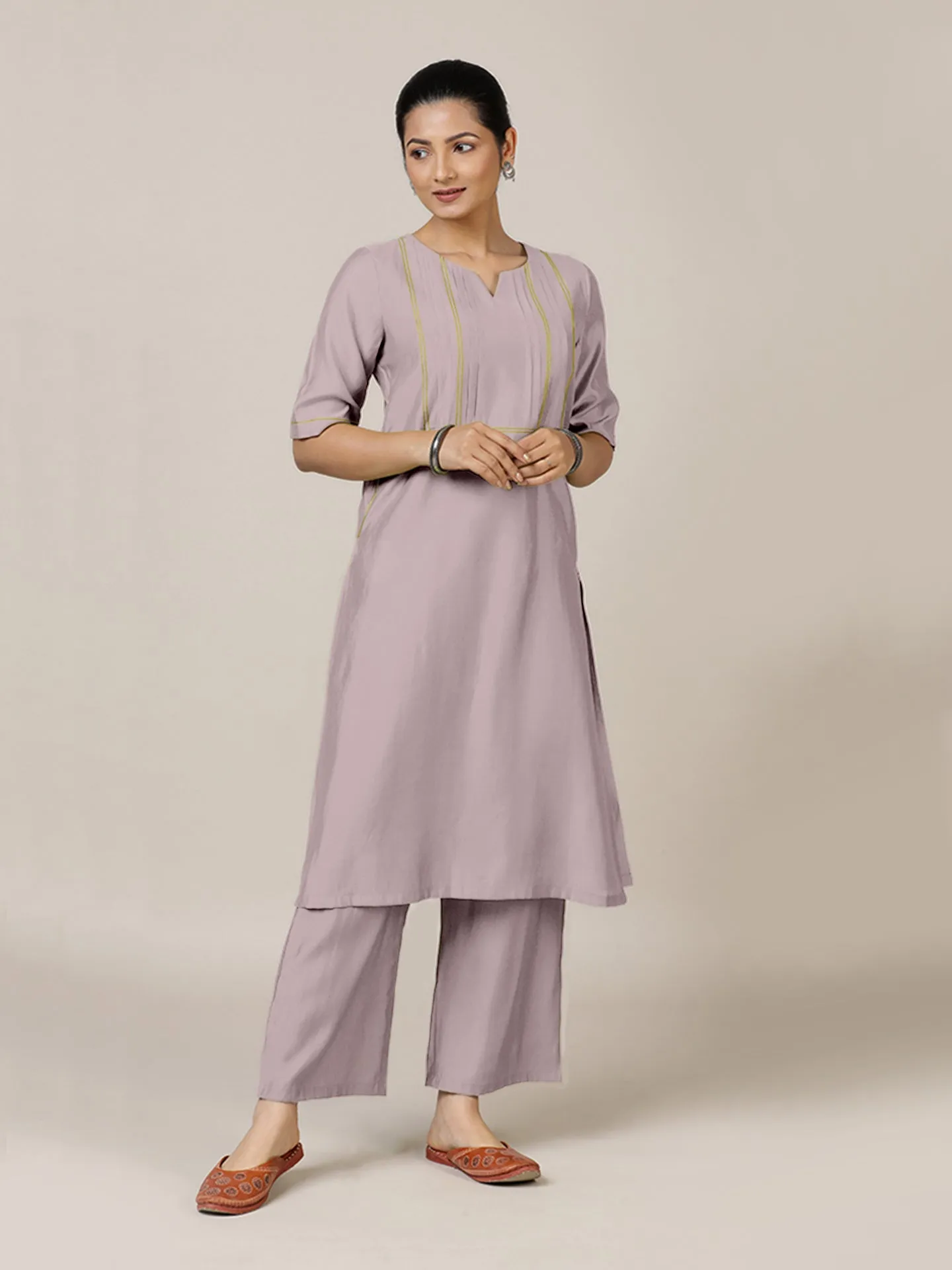 Esha x Rozaana | A Line Kurta in Lilac with Thread Work | Coords or Only Kurta