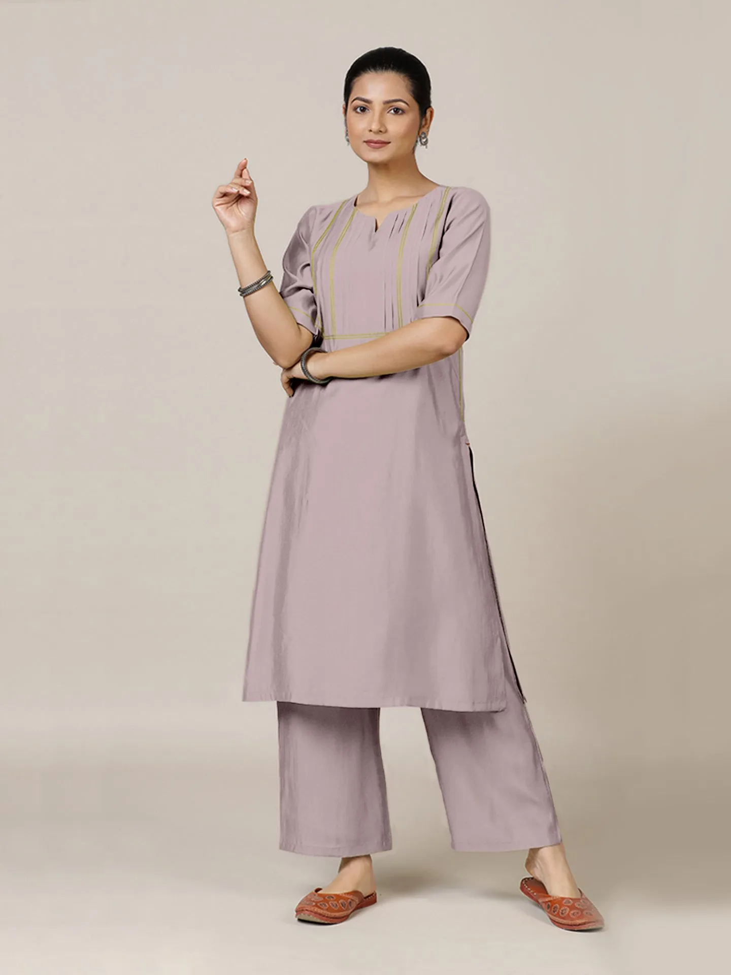 Esha x Rozaana | A Line Kurta in Lilac with Thread Work | Coords or Only Kurta