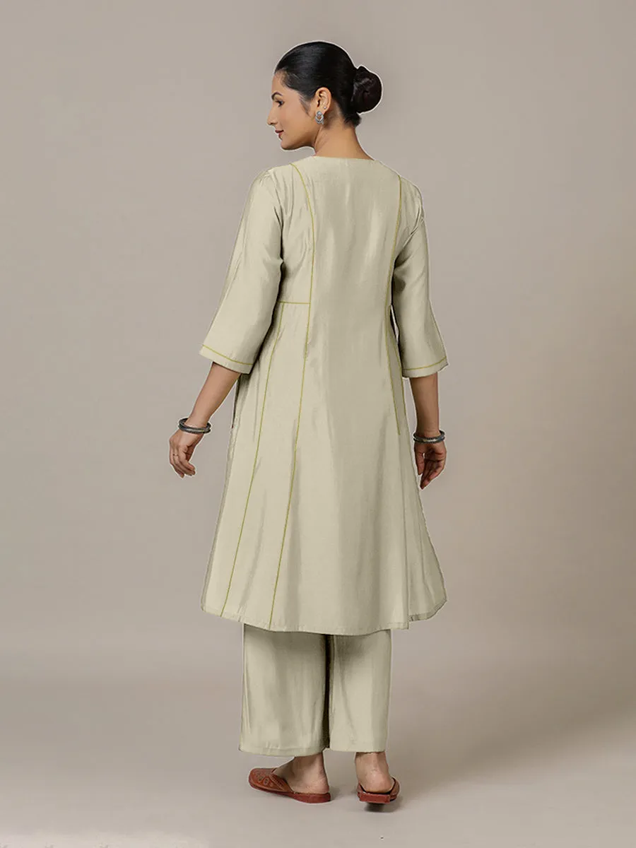 Mahi x Rozaana | A Line Kurta in Ivory with Thread Work | Coords or Only Kurta