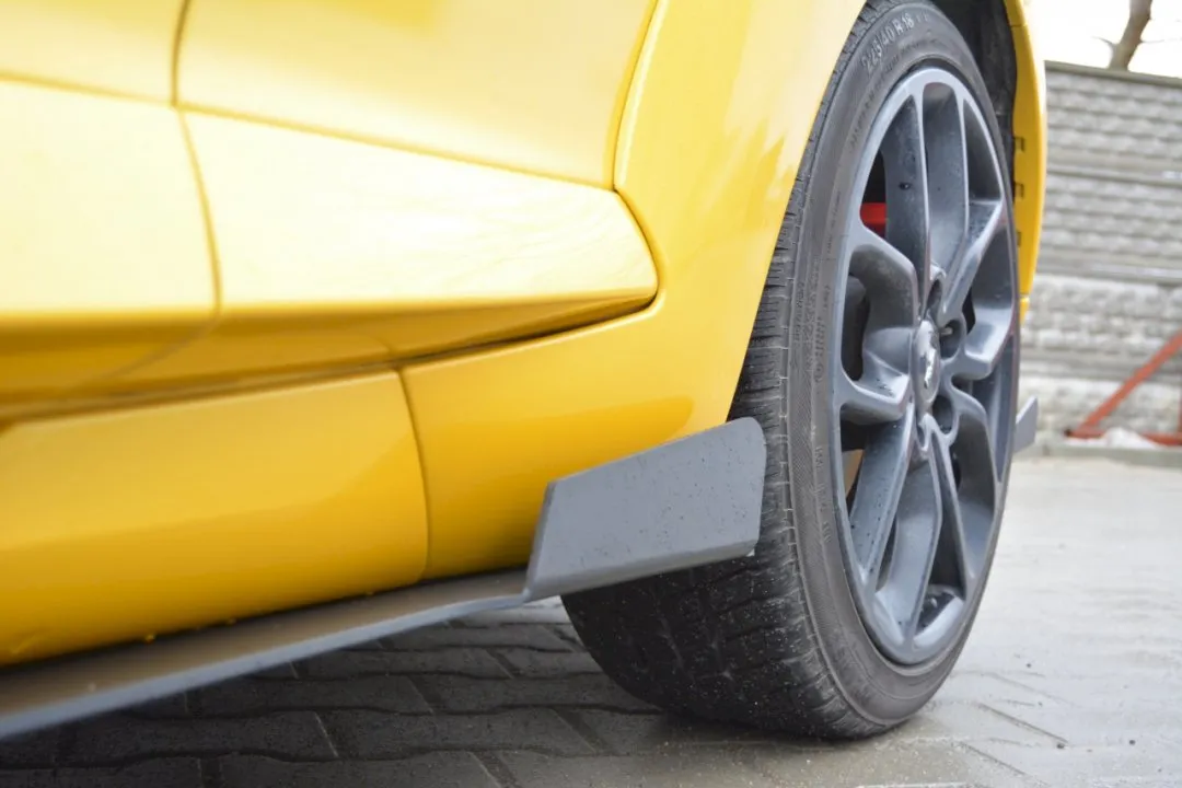Maxton Design - RACING SIDE SKIRTS DIFFUSERS RENAULT MEGANE MK3 RS