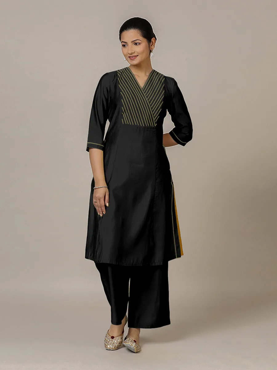 Piya x Rozaana | A Line Kurta in Raven Black with Thread Work | Coords or Only Kurta