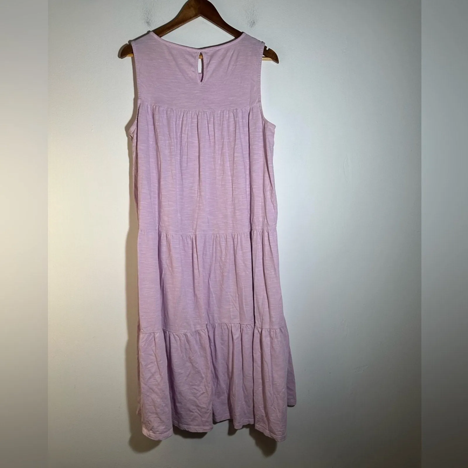 Wonderly Sleeveless Tiered Midi Dress