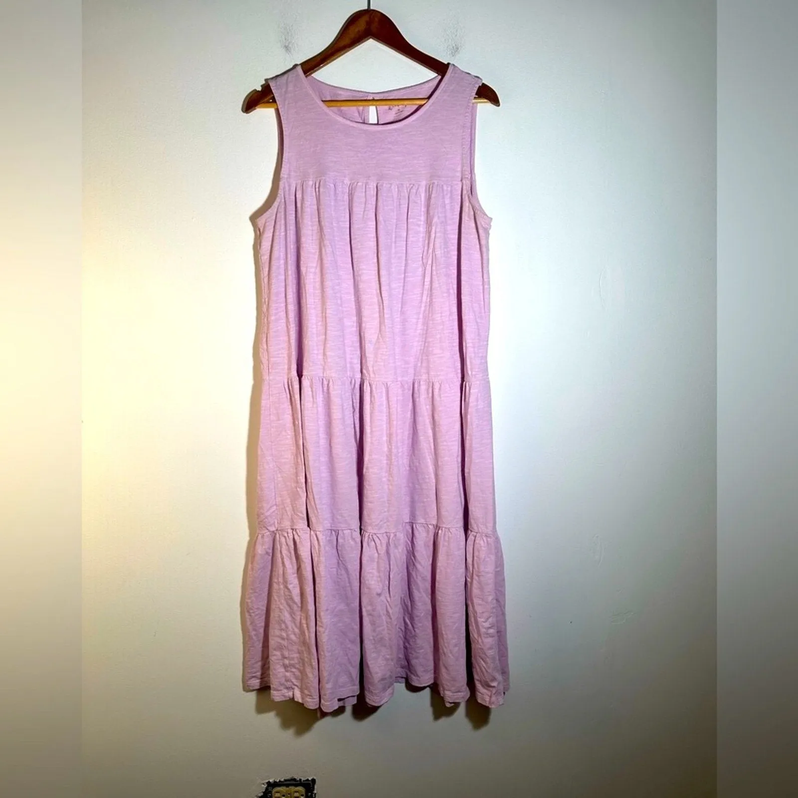 Wonderly Sleeveless Tiered Midi Dress